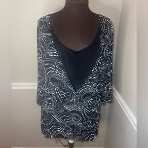 Essentials Womens Plus Size Wrap‎ Style Elegant Blouse Tunic Black White 26/28